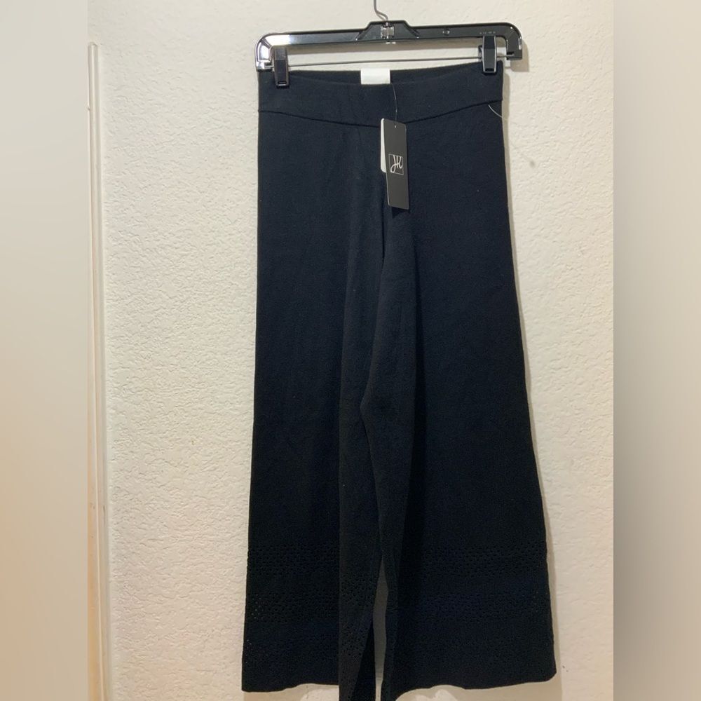 NWT Joseph Ribkoff Black Cropped Wide Leg  Pants capri